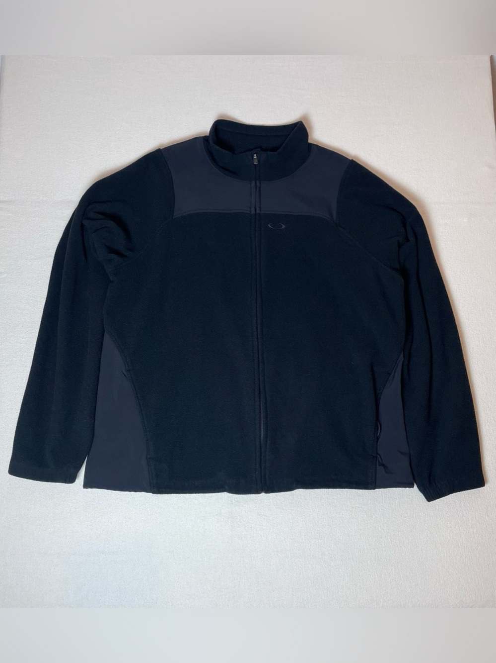 Vintage Y2K Men’s Oakley Tech Fleece Full-Zip Gorpcore Jacket Size XXL
